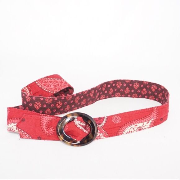 Vera Bradley *BOGO FREE Sale* Red Paisley Patterned Belt - Picture 2 of 6